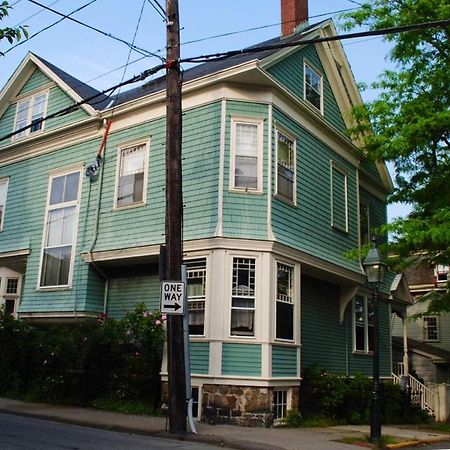 Austin House Inn Newport Luaran gambar